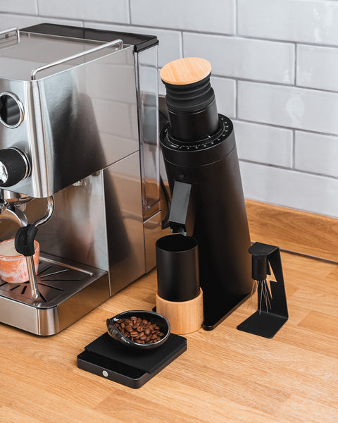 DC63 Electric Coffee Grinder By Earl | Black