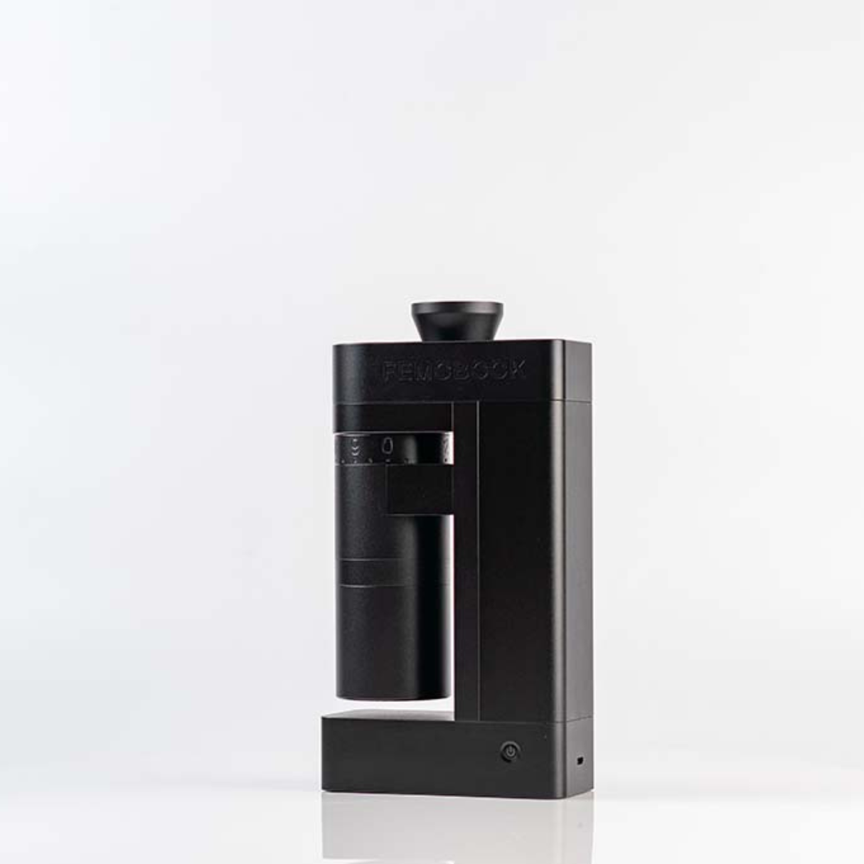 Black Femobook A4Z Electric Grinder with white background
