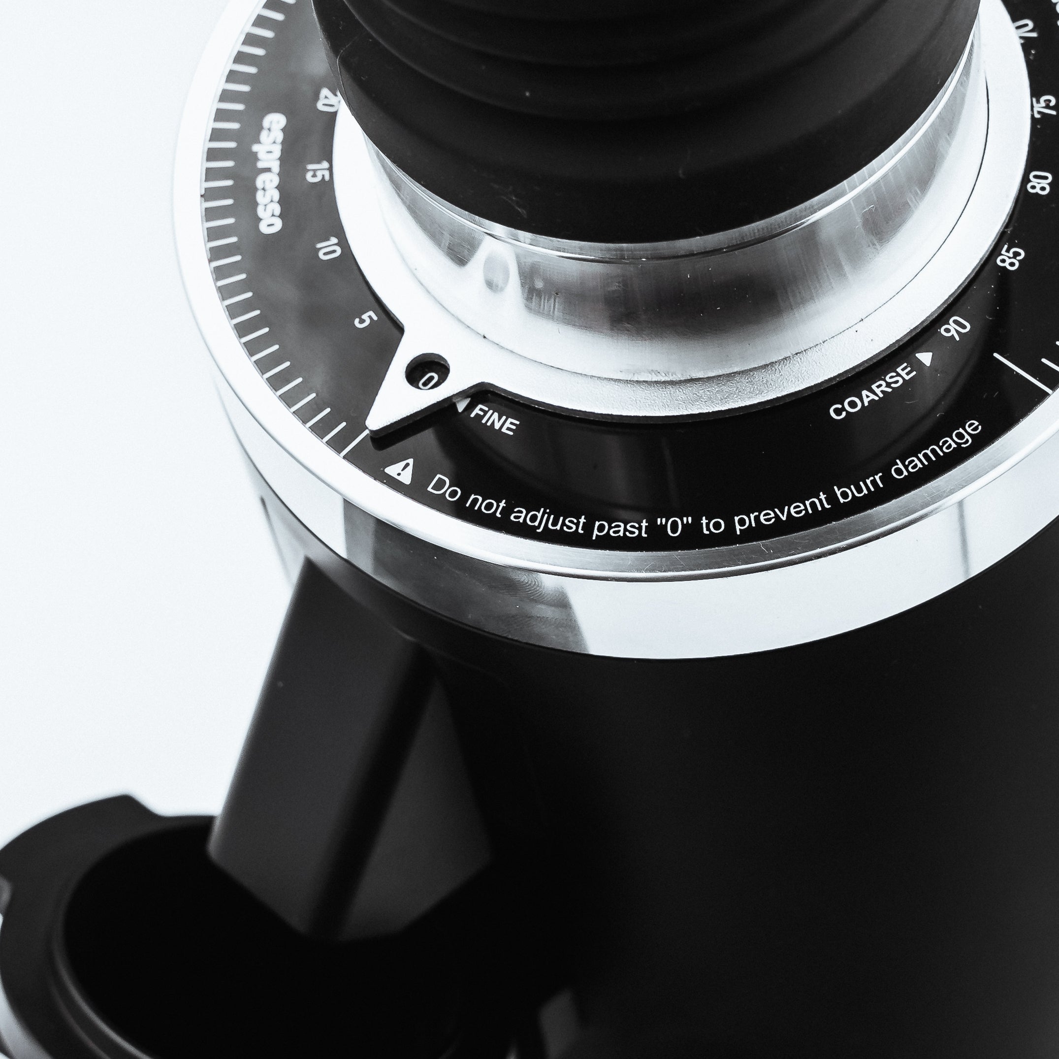 close up image of precision dial detailing on the DF64 Gen 2 Electric Coffee Grinder