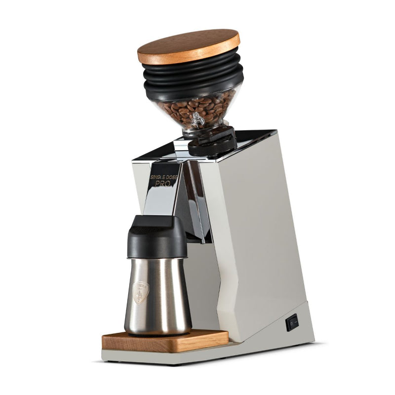 image of Eureka Oro Mignon Single Dose Pro Grinder with white background